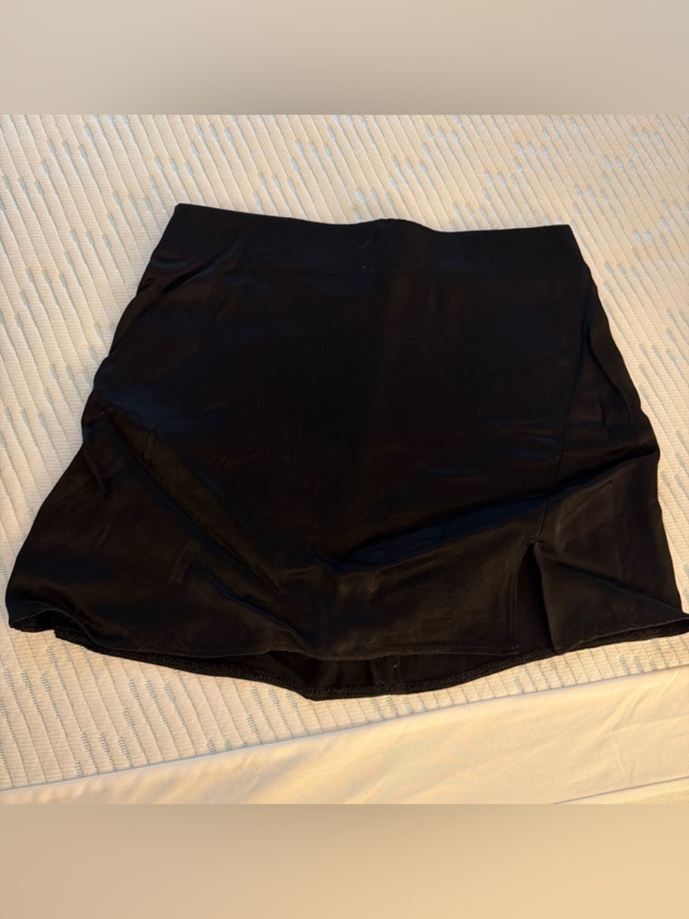 Aritzia Wilfred black satin mini skirt. Only worn once or twice.